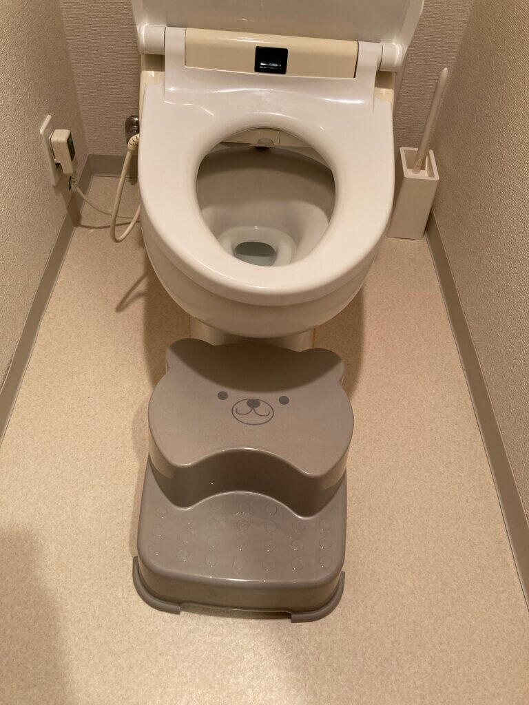 toilet